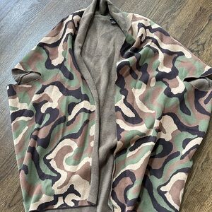 J. McLaughlin Textured Knit Cardigan in Olive and Brown camo print. 100% cotton.